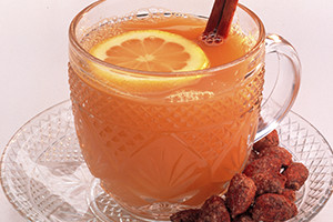 Cinnamon Spiced Apple Juice.jpg