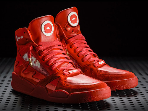 Pizza Hut’s Pizza-Ordering Sneakers Are Back