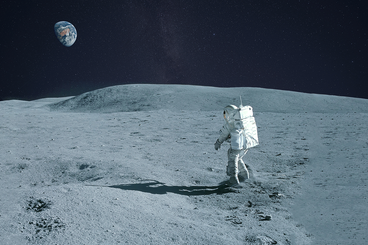 Nasa Picks Bezos S Blue Origin And Musk S Spacex To Build New Lunar Landers Tanaka Precious Metals